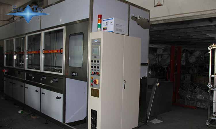 三槽超聲波清洗機生產(chǎn)廠家哪家好？